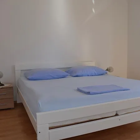 Apartment Apartman Srima Iv/2 Vodice