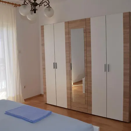 Apartman Srima Iv/2